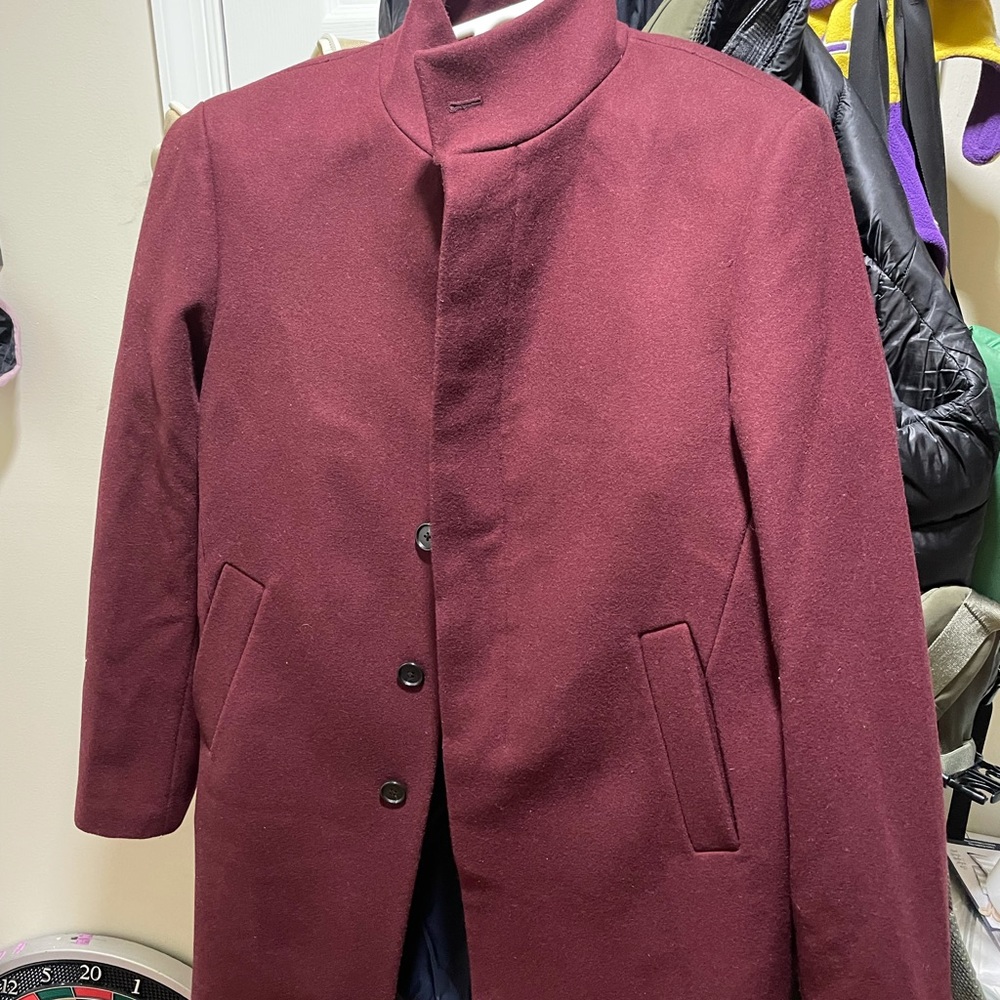 Club Monaco men’s funnel neck coat. Never worn but no longer have tags.